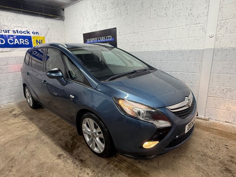 7-SEATER JUST SERVICED NEW CLUTCH & FLYWHEEL DRIVES AS NEW!