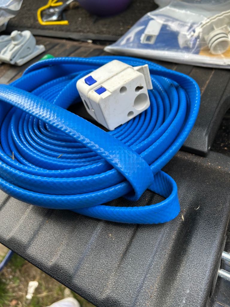 Whale Watermaster Mains Connection 