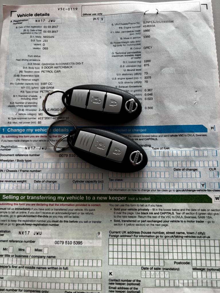 2017 Nissan Qashqai 1.2 DIG-T N-Connecta 2WD Euro 6 (s/s) 5dr HATCHBACK Petrol Manual