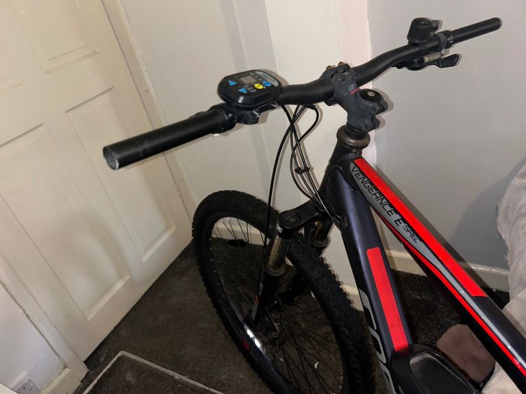 Carrera Vengeance E Mountain Bike – Black, Good Condition
