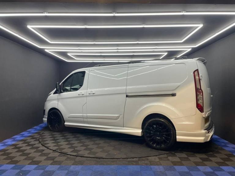2015 Ford Transit Custom 2.2 TDCi 290 Trend Panel Van 5dr Diesel Manual L2 H1 (186 g/km, 123 bhp)...