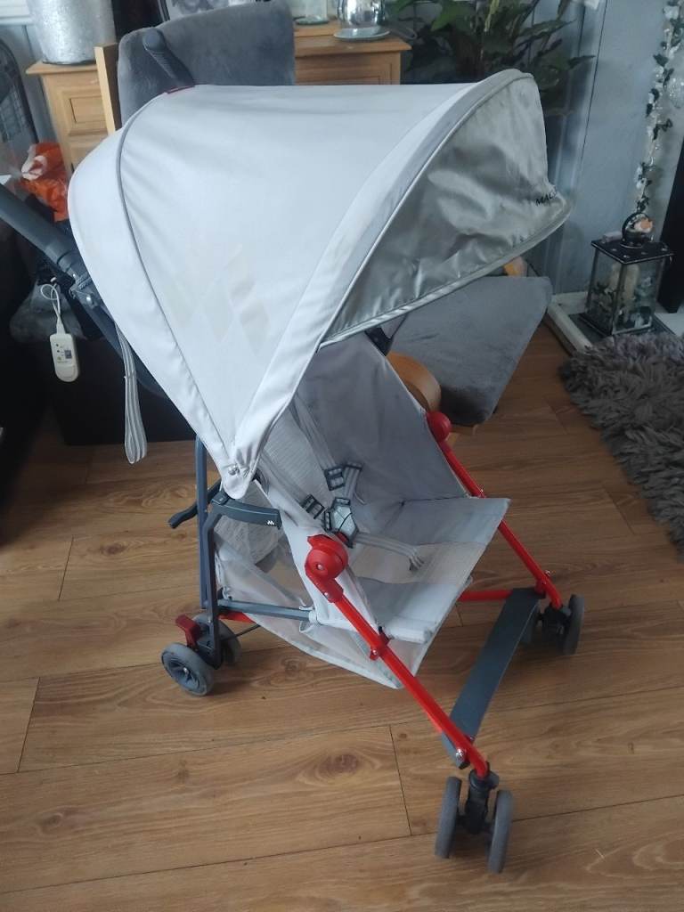 Light weight pushchair £10