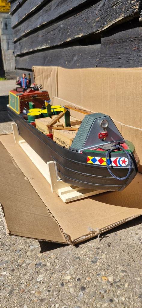 RC RADIO CONTROLLED LONG BOAT CANAL BOAT 2.4G