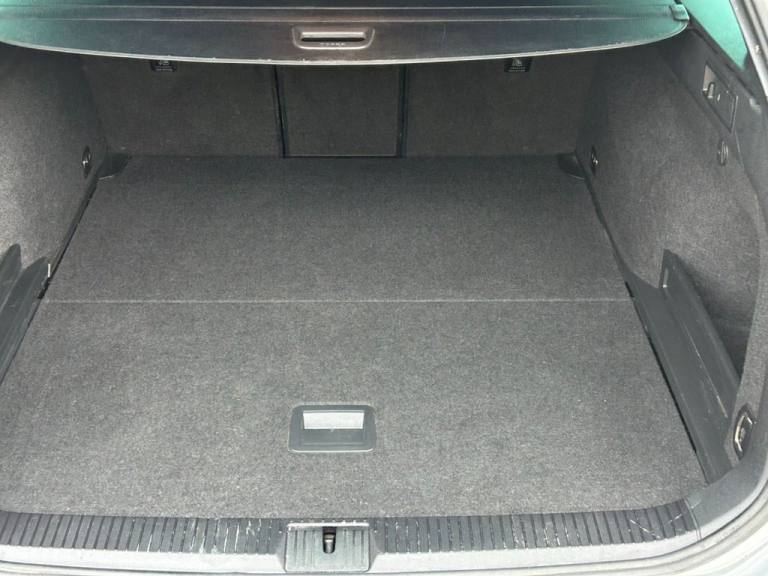 2020 20 VOLKSWAGEN PASSAT 2.0 TDI EVO R-LINE ESTATE 5DR DIESEL MANUAL EURO 6 (S/