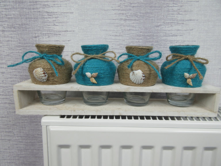 Four Vases Small Decorative Part Twine In Wooden Stand Removable BRAND NEW