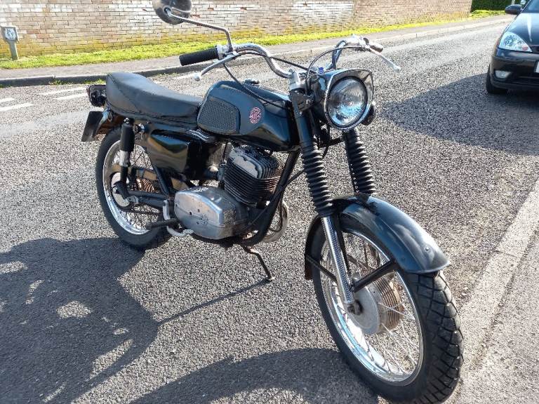 1972 CZ 175 Roadster