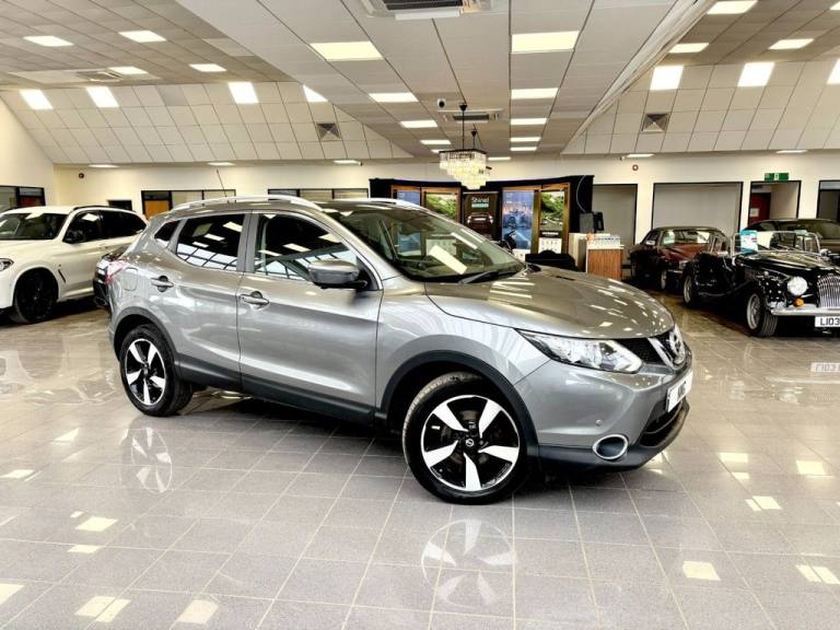 2016 Nissan Qashqai 1.5 dCi N-Connecta SUV 5dr Diesel Manual 2WD Euro 6 (s/s) (110 ps) HATCHBACK ...