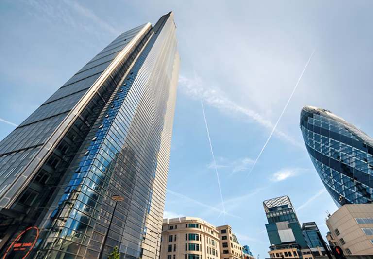 Furnished offices to rent in *Bishopsgate*. Office Spaces for 2 to 45 desks EC1