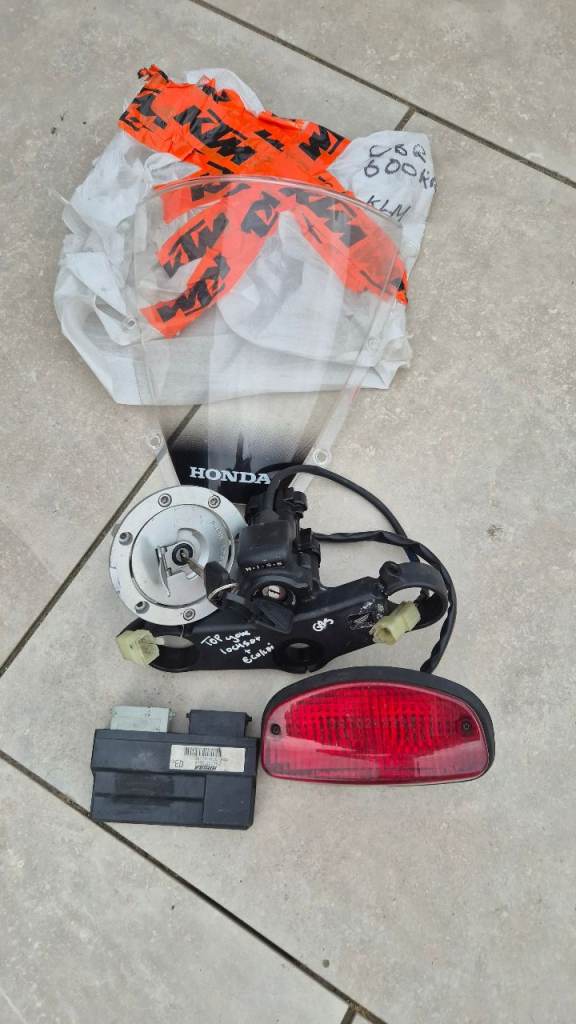 Honda CBR600RR (2003–2004 PC37) H.I.S.S. Lockset, ECU & Spares Bundle