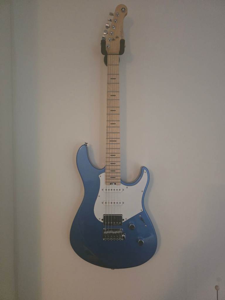 Yamaha Pacifica Electric Guitar - Blue, Good Condition