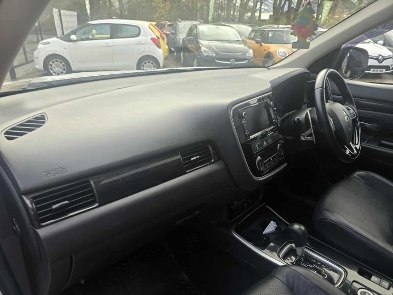 2017 Mitsubishi Outlander 2.2 DI-D 4 5dr Auto ESTATE Diesel Automatic