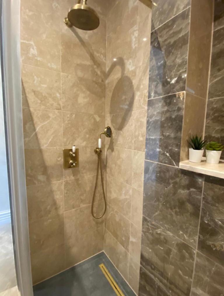 2 bedroom,one ensuite NW4