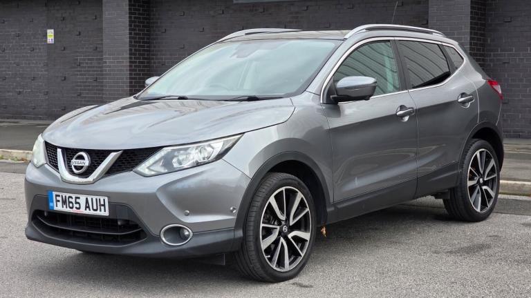 2016 Nissan Qashqai 1.5 dCi Tekna 5dr HATCHBACK Diesel Manual