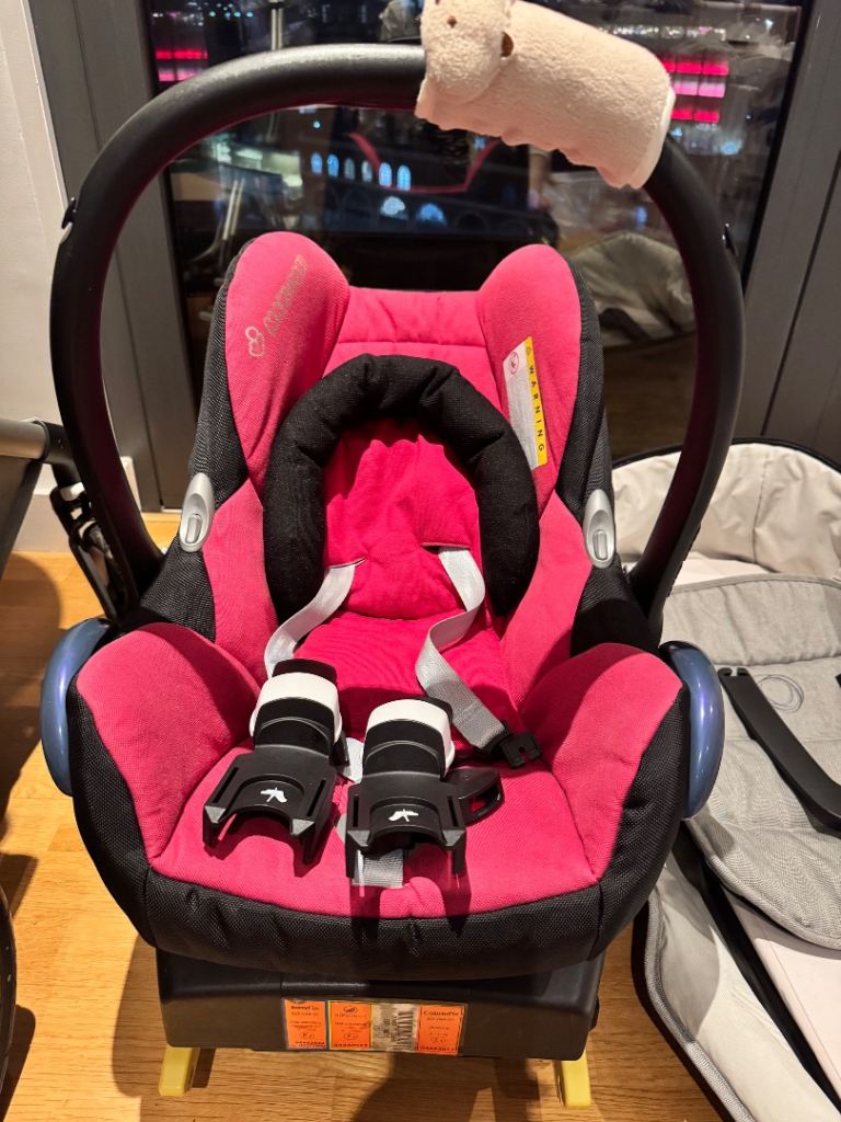 ⭐ Bugaboo Fox2 Full Travel System – £250