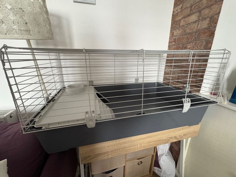 As New Guinea pig cage 