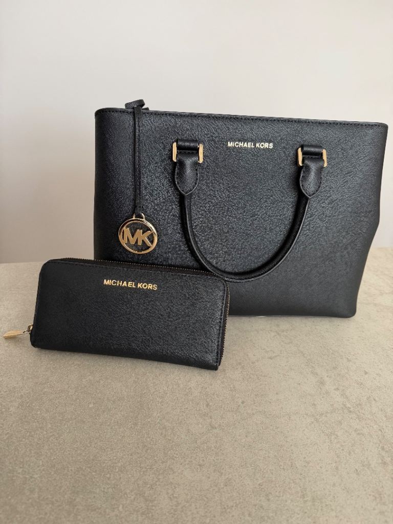 Black Michael Kors bag and Purse 