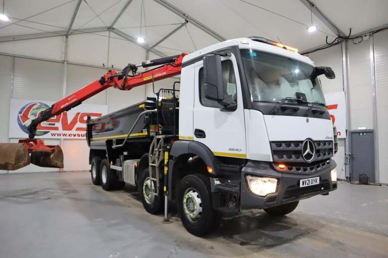2021 (21 PLATE) Mercedes Benz AROCS 3240 8x4 Euro 6 Tipper Grabs
