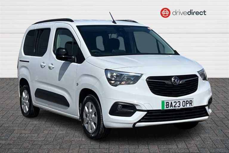2023 Vauxhall Combo Life Electric 50kWh Design MPV 5dr Electric Auto (11kW Charger) (136 ps) MPV ...