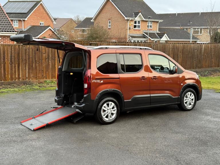 2020 PEUGEOT RIFTER ALLURE 1.5 DIESEL WHEELCHAIR ACCESSIBLE VEHICLE (WAV) (ULEZ)