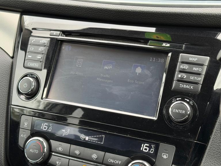 2017 Nissan Qashqai 1.2 DiG-T N-Connecta 5dr Xtronic HATCHBACK PETROL Automatic