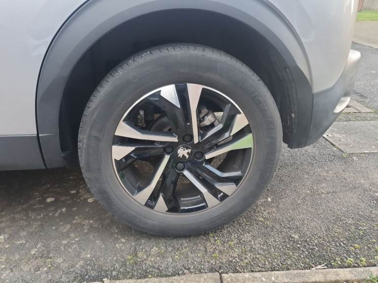 Peugeot, 2008, Hatchback, 2021, Manual, 1499 (cc), 5 doors