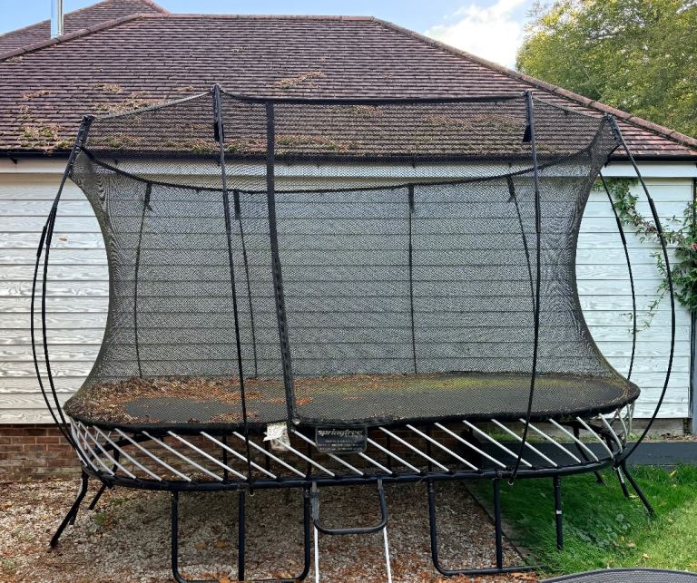 Free Springfree Large Oval Trampoline 8ftx13ft