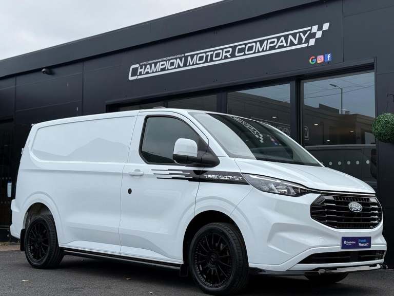 2024 FORD TRANSIT CUSTOM L1H1 280 109BHP CRUISE A/C SPORT KIT ALLOYS LOW MILES