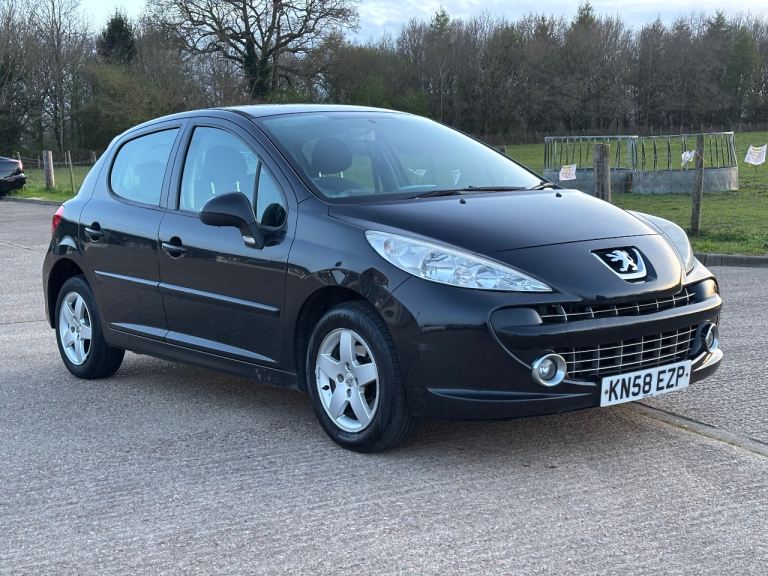 Peugout 207 sport 1.4 petrol Manual 