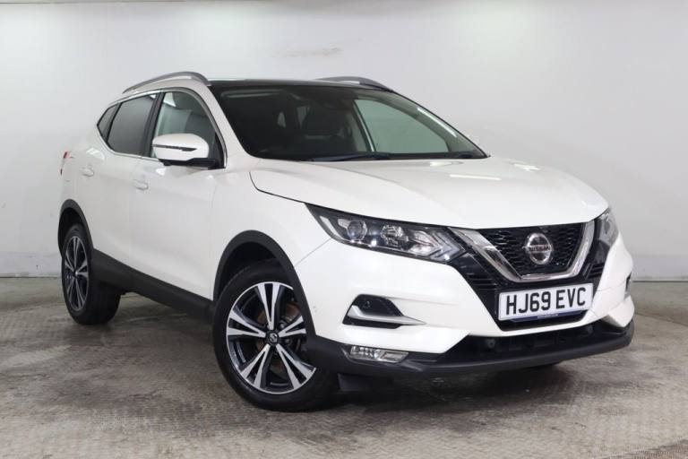 2019 Nissan Qashqai 1.3 DIG-T N-Connecta SUV 5dr Petrol Manual Euro 6 (s/s) (140 ps) HATCHBACK Pe...