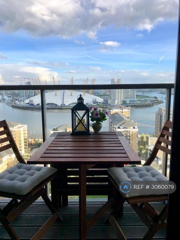 2 bedroom flat in Elektron Tower, London, E14 (2 bed) (#3060079)