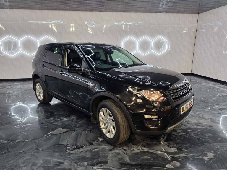 2017 Land Rover Discovery Sport 2.0 TD4 SE Tech SUV 5dr Diesel Auto 4WD Euro 6 (s/s) (180 ps) SUV...