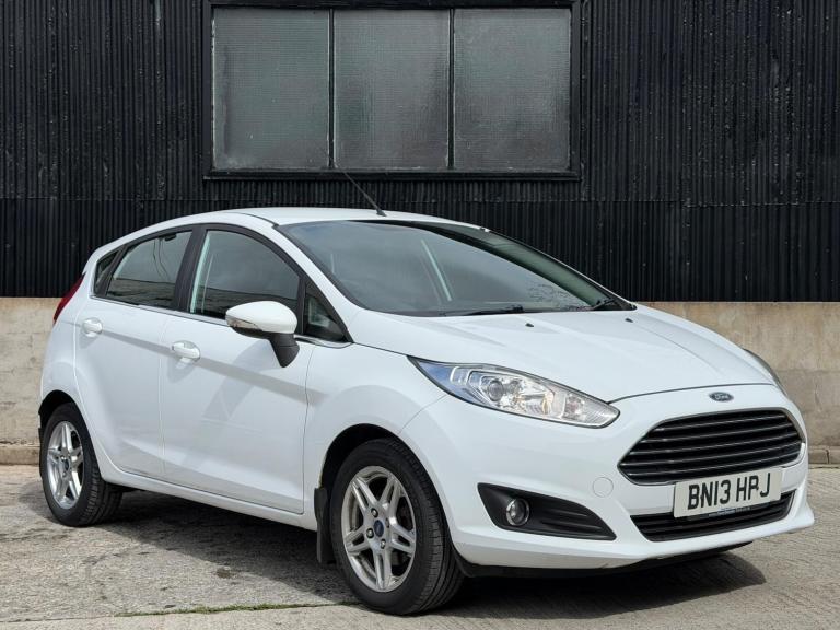 Ford Fiesta 1.0 Zetec Euro 5 (s/s) 5dr Petrol Manual