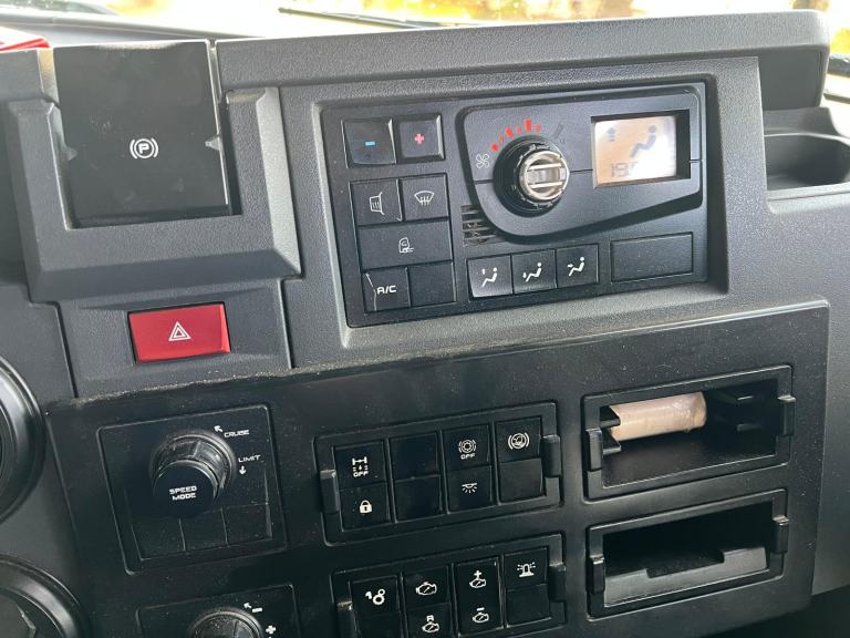 2014 64 Renault C (C) 430 8x4 , BAYLYNX VOLUMETRIC MIXER 