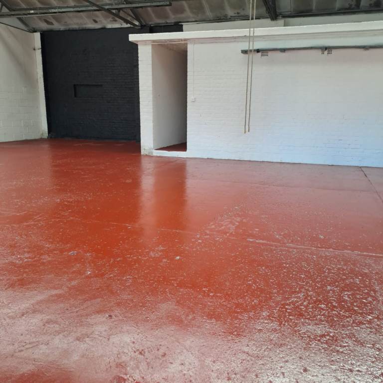 1780 sq ft commercial storage space,concrete floor roller shutter door, 24/7 access, secure entrance