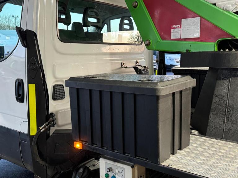 2018 Iveco Daily CHERRY PICKER 2.335S12 3500KG NO VAT! CHASSIS CAB Diesel Manual