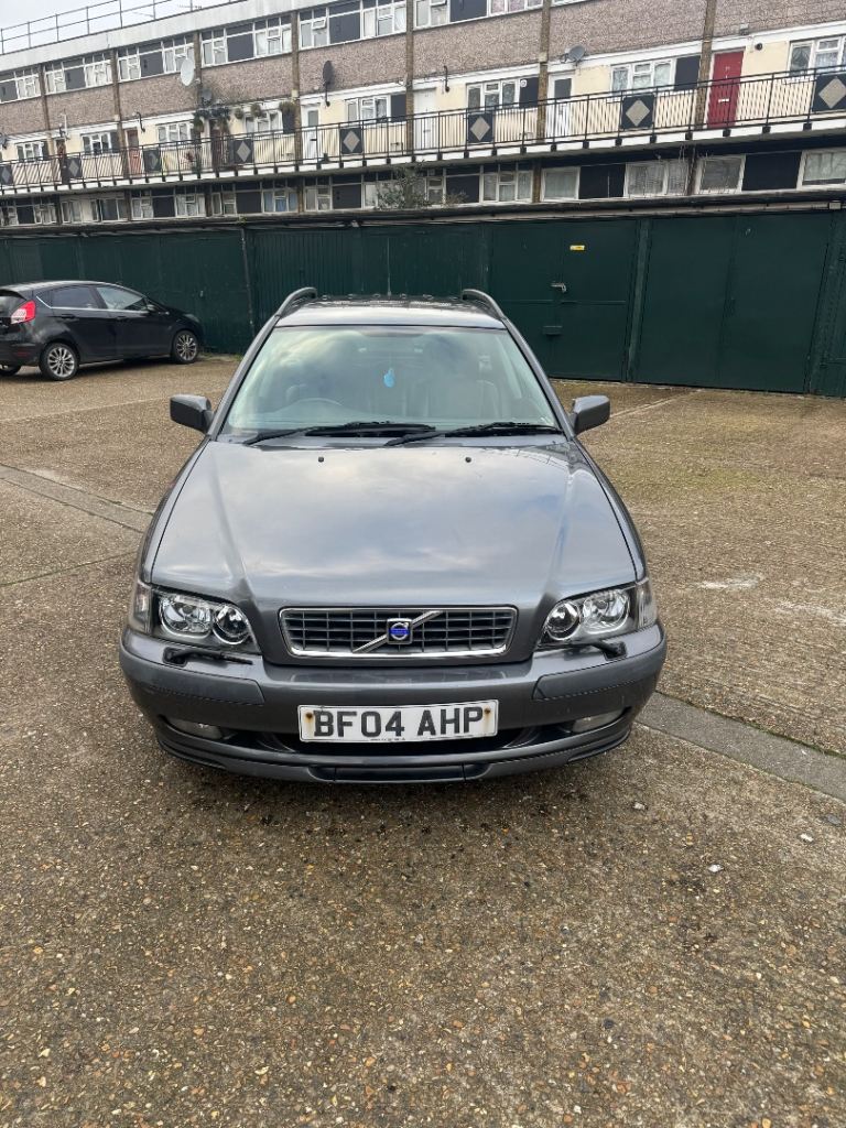 Volvo V40 2004 1.8 petrol 