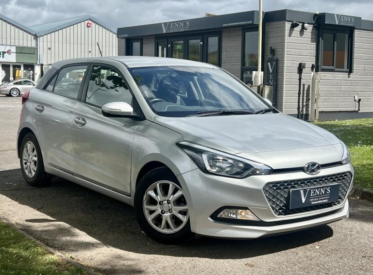 HYUNDAI I20 I20 SE 1.2 84PS 2017