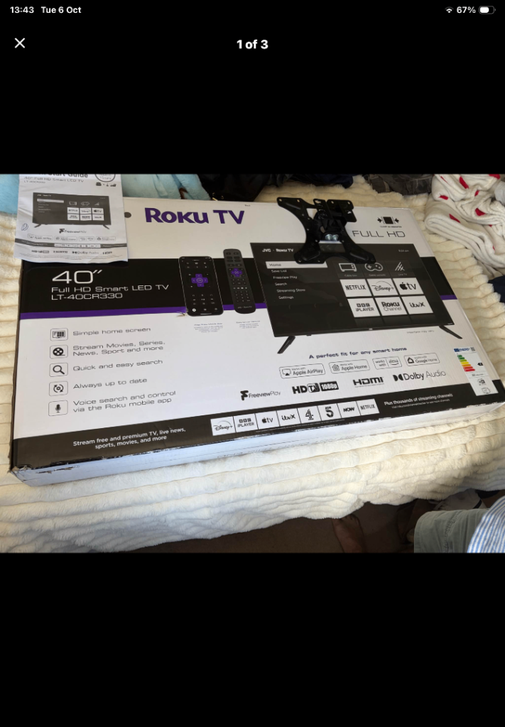TV JVC 40” smart tv full HD with Roku 