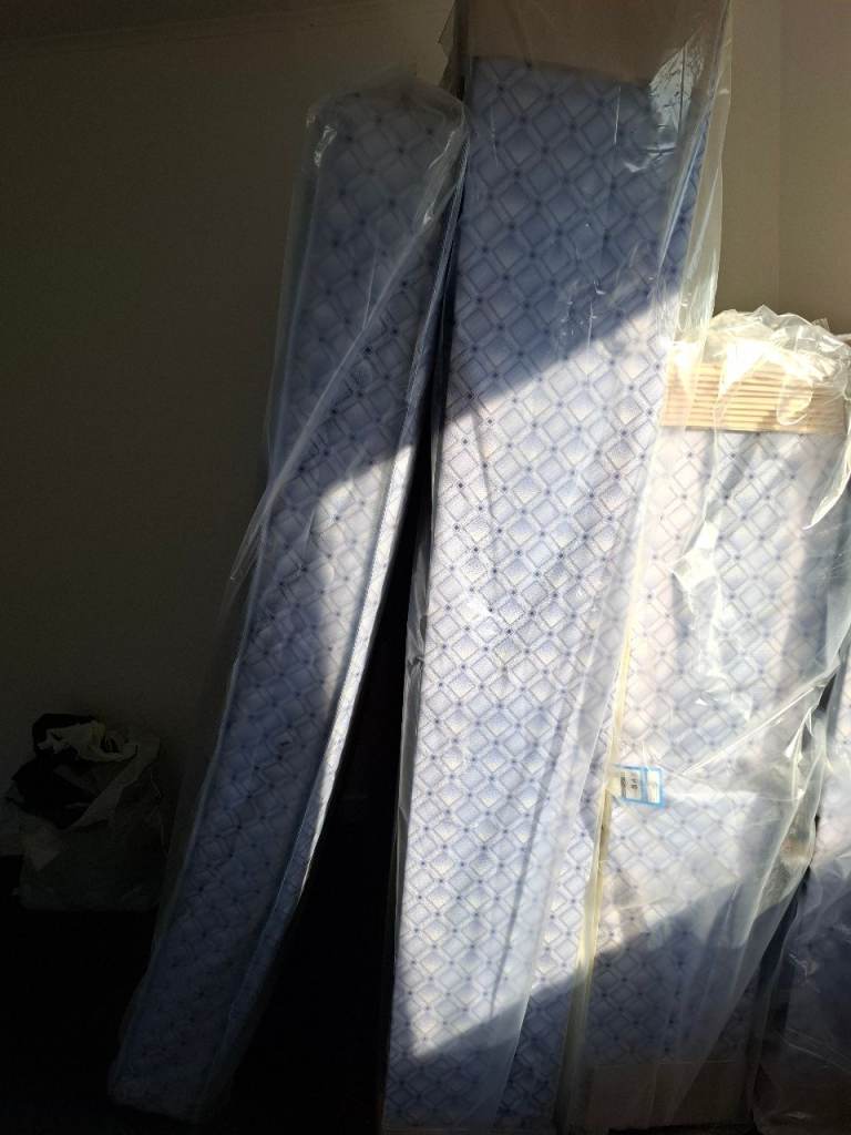 Single bed and mattress 