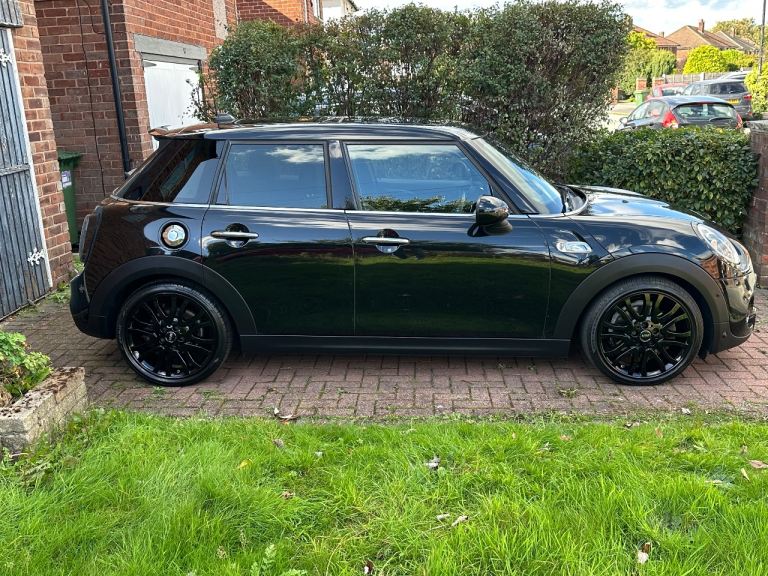 Mini Cooper S 5 Door Hatch, 56k Miles, Manual, 65 Reg, Black, Full leather, HUD, Pan Roof, XL Media