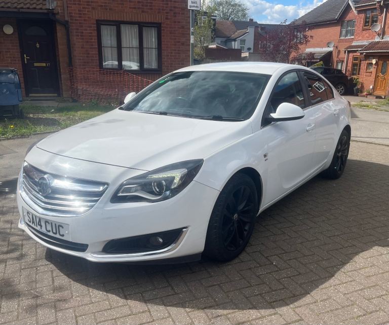 VAUXHALL INSIGNIA 1.8VVT 140 SRI Hatchback