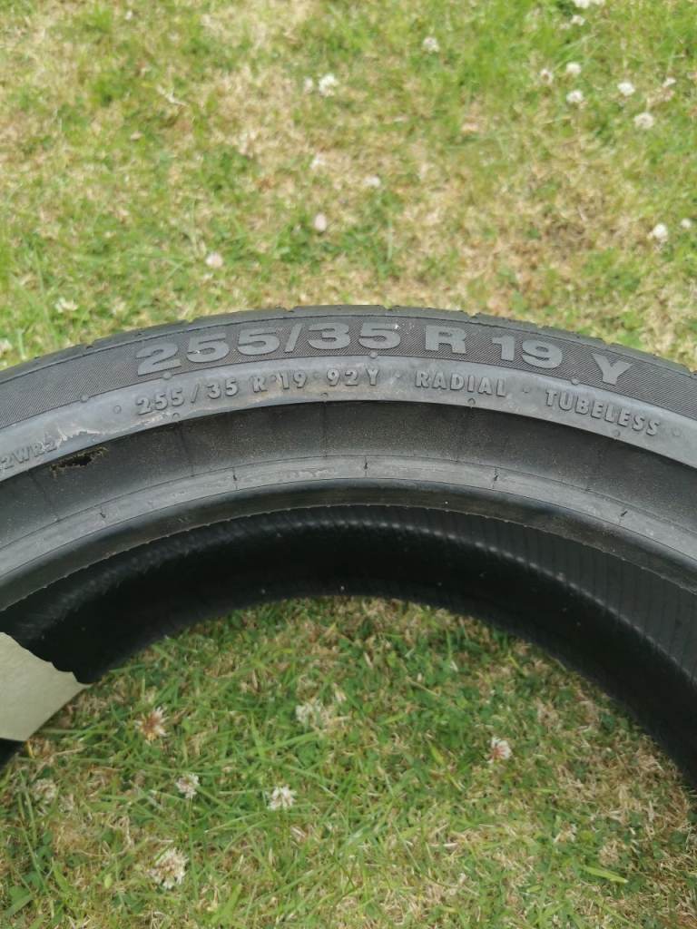 255 35 19 continental 