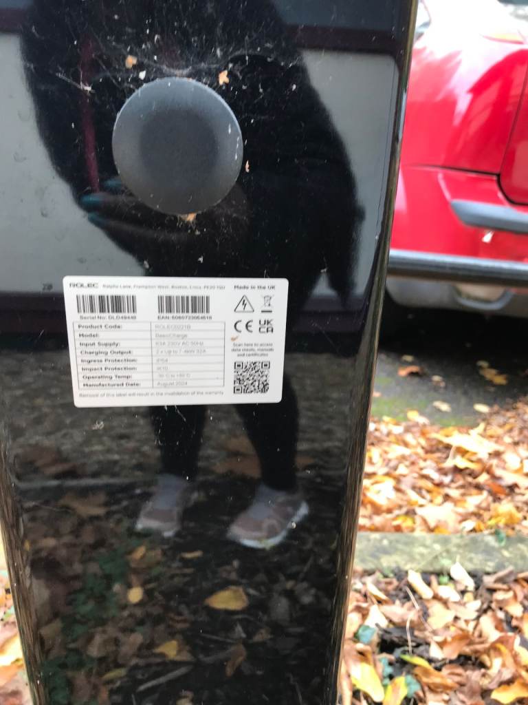 3 Double Rolec chargers plus extra cable