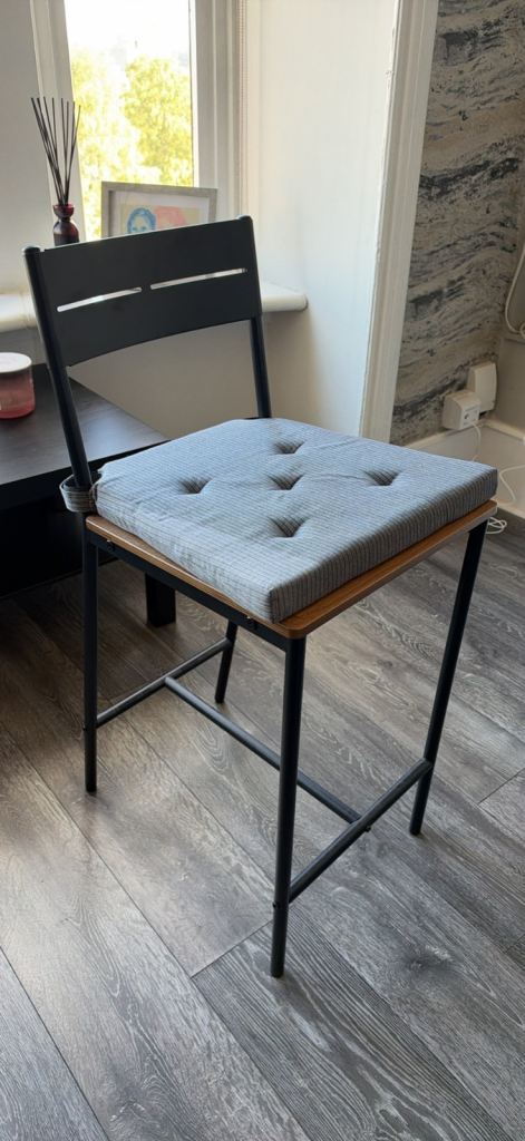 Modern Bar Stool 