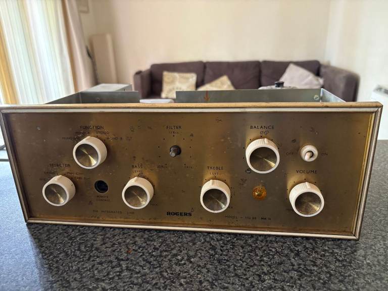 Rogers HG88 MKII valve amplifier for restoration 