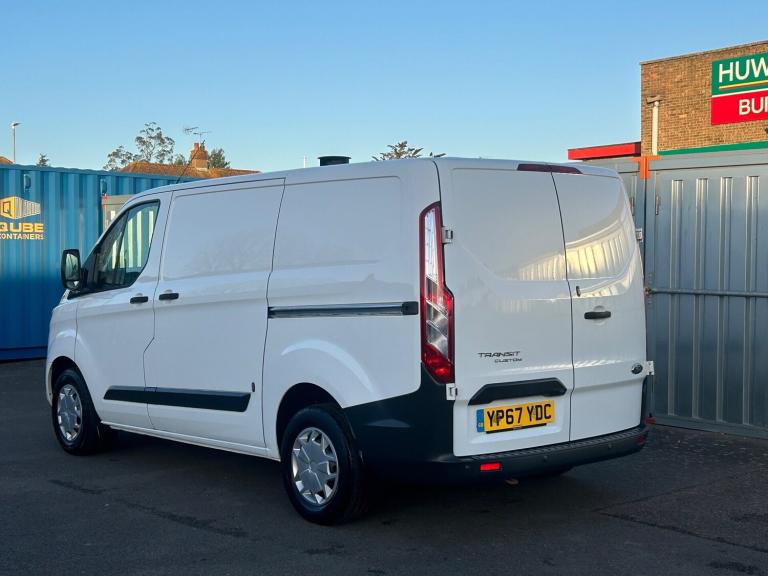 2017 Ford Transit Custom 310 TREND LR P/V 1 OWNER FROM NEW AIR CON REAR CAMERA Panel Van Diesel M...