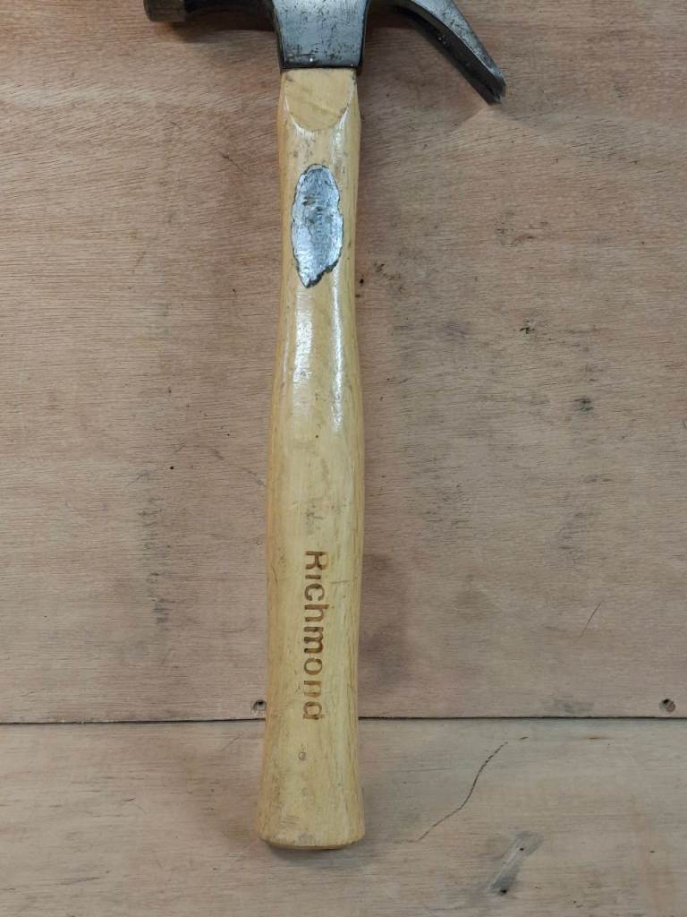 Vintage Richmond 16oz hammer