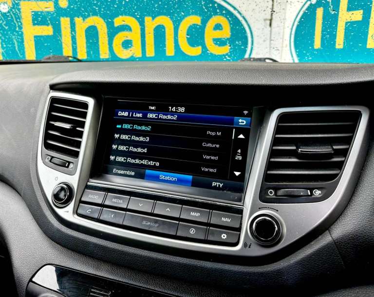 CAN'T GET CREDIT? CALL US! Hyundai Tucson 1.7 CRDi Blue Drive SE Nav - £199 DEPOSIT, £66 PER WEEK