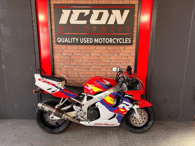 1996 Honda CBR900RR-W FIREBLADE, only 10,012 miles, 2 previous owners