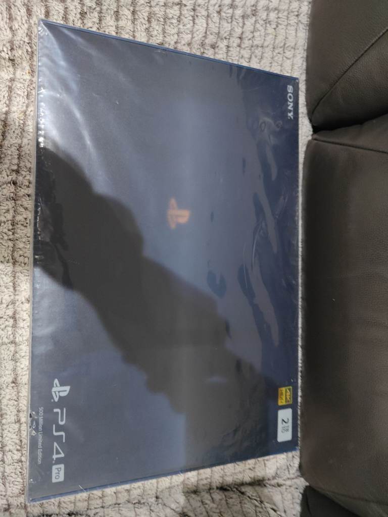 Sony PlayStation 4 pro 500 million ltd edit
